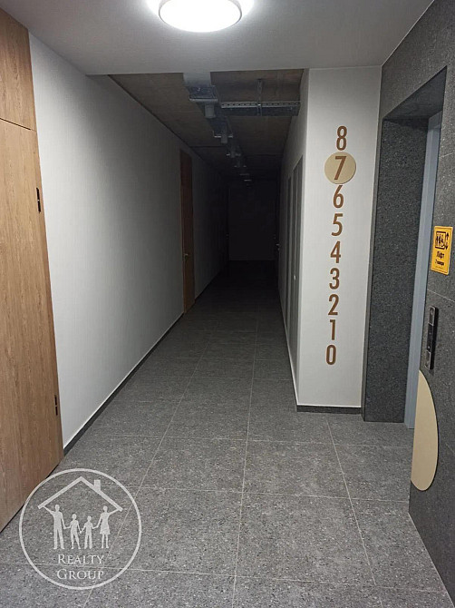 Продаж Квартира 2-кімнатна, 7/8 поверх на Героїв майдану, 13  - фото 2