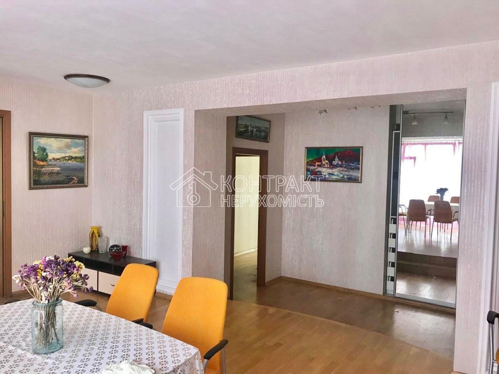 Продаж Квартира 4-кімнатна, 2/5 поверх на вул. Університетська Kharkiv - photo 1