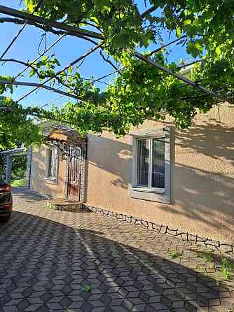 Продам капитальный дом в с. Мариновка с  красивым видом на лиман. Marynivka