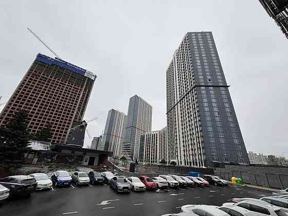 3-кімнатна, Академіка Заболотного вул., 1 б, Голосіївський Kiev