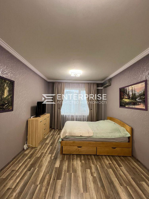 Продаж 1к Квартира 43 кв.м Урлівська вул. Киев - изображение 1