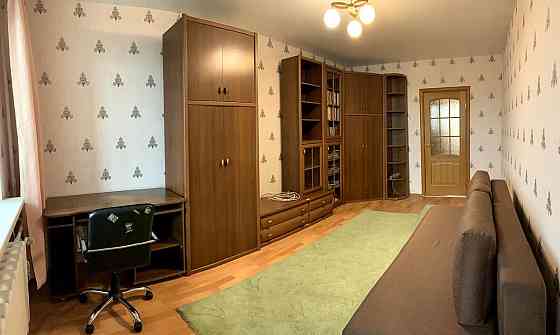 Оренда Квартира 2-кімнатна, 12/14 поверх на вул. Козацька, 97 Киев