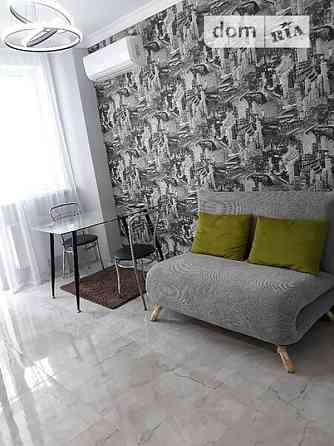 Оренда Квартира 1-кімнатна на ул. Михаила Драгоманова, 38 Київ