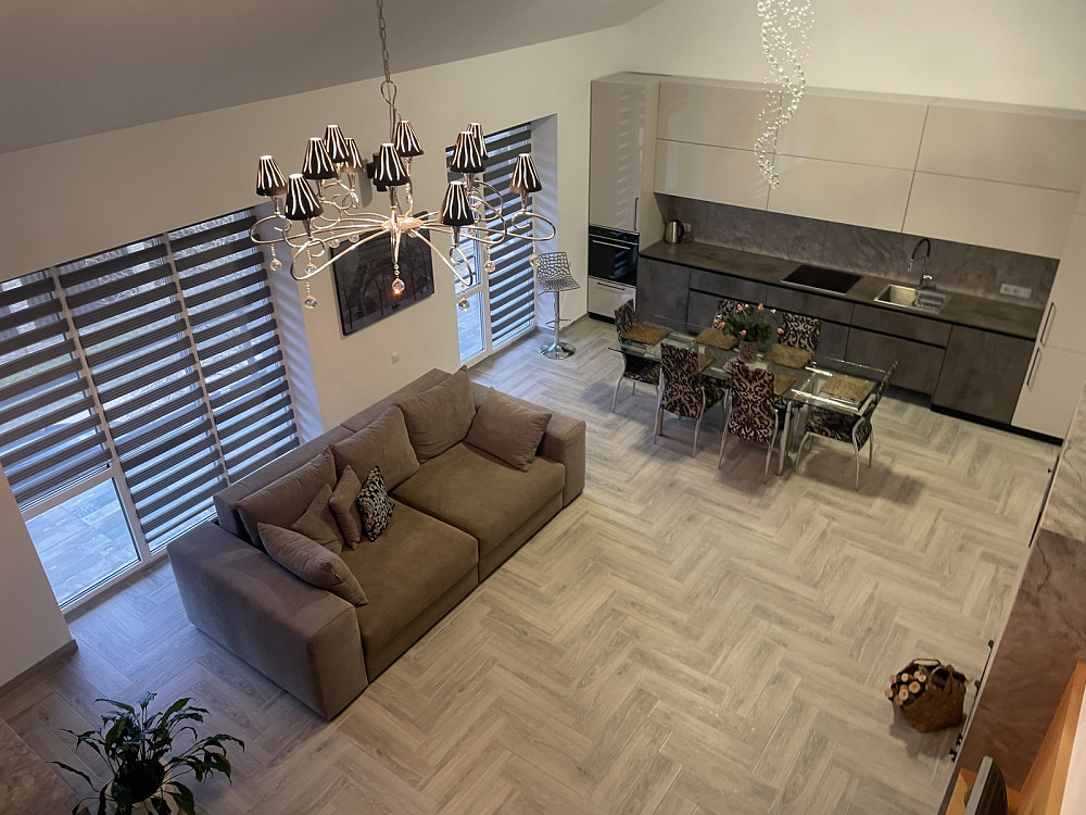 Оренда 2-поверховий  з ділянкою 2 сот 185 кв.м   Байківці - фото 1