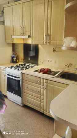 Оренда Квартира 2-кімнатна, 5/9 поверх на ул. Тростянецкая Киев