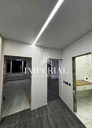 Продаж Квартира 1-кімнатна, 20/20 поверх на вул. Пчілки Київ