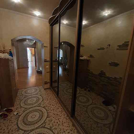 Продаж Квартира 3-кімнатна, 8/12 поверх на вул. Володимира Великого Івано-Франківськ