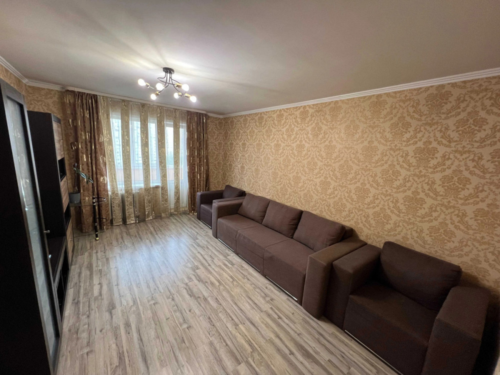 Оренда Квартира 3-кімнатна, 9/10 поверх на вул. Анни Ахматової, 11 Київ - фото 1