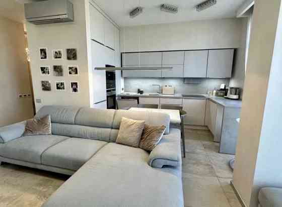 Оренда Квартира 2-кімнатна, 9/10 поверх на Французский б-р, 13а Одеса