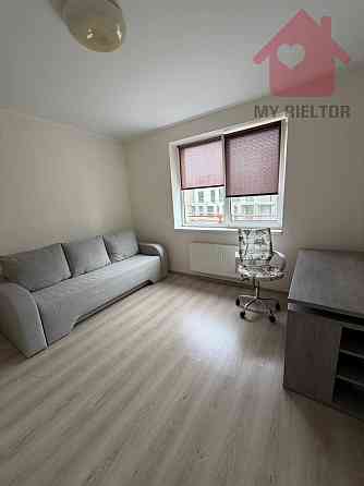 Оренда Квартира 4-кімнатна, 5/5 поверх на Мальовнича Uzhhorod