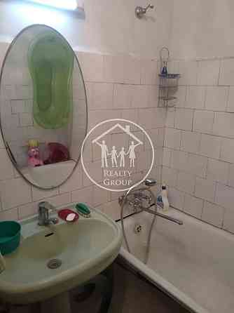 Продаж Квартира 3-кімнатна, 1/9 поверх на Варшавська, 68 L'viv