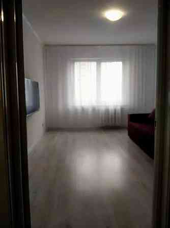 Оренда Квартира 2-кімнатна, 12/25 поверх на Ахматової, 24 Київ