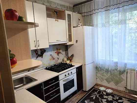 Оренда Квартира 2-кімнатна, 3/9 поверх на Харьковское шоссе, 178 Київ