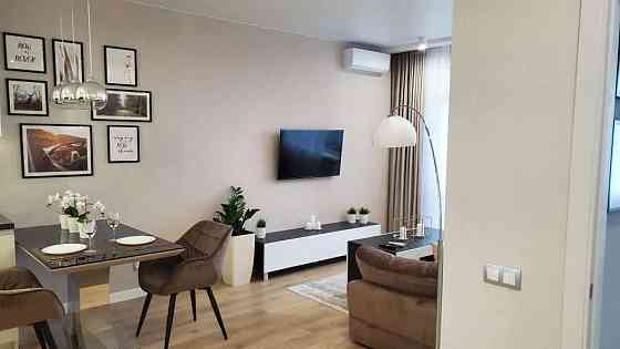 Оренда Квартира 1-кімнатна, 8/34 поверх на пр. Победы Киев