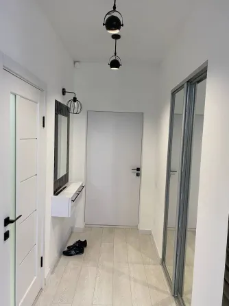 Продаж 3к Квартира 76 кв.м Новодворянский Дніпро