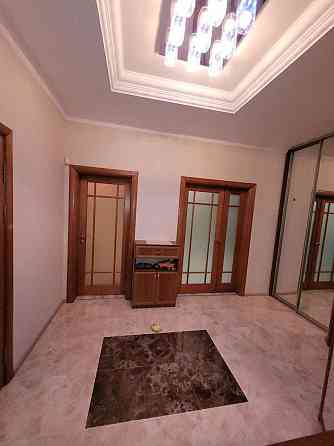 Оренда Квартира 2-кімнатна, 6/22 поверх на ул. Белорусская, 3 Kiev