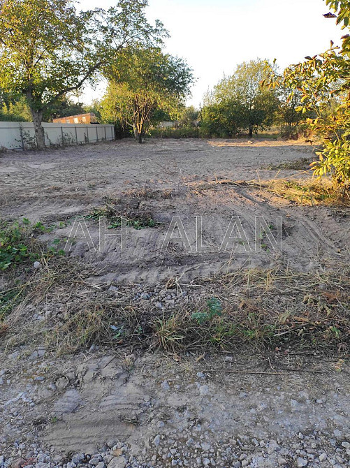 Продаж земельної ділянки 10 соток Киев - изображение 1