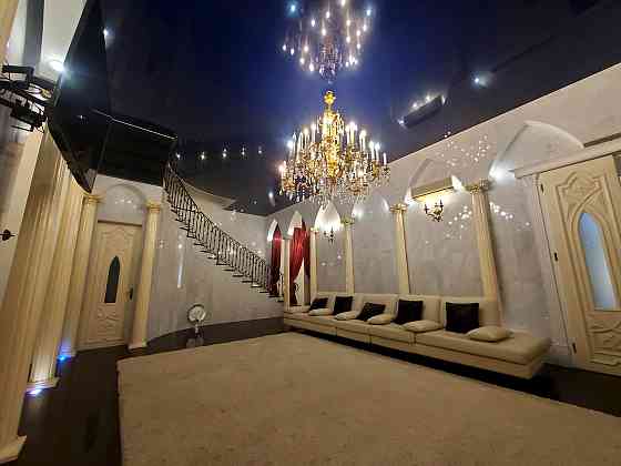 Продаж Квартира 6-кімнатна, 1/5 поверх на Саксаганського вул., д. 22-Б Kiev