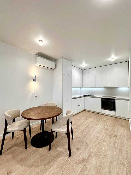 Продаж Квартира 1-кімнатна, 24/25 поверх на Олександра Олеся вул., д. 8/17 Київ - фото 1