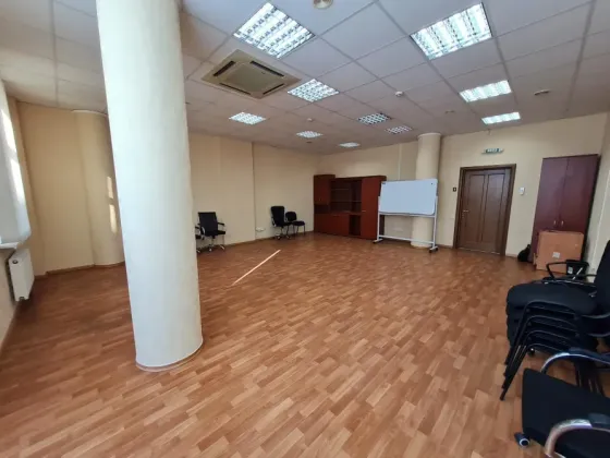 For rent Office Spaces area 55.2 sq.m floor 4 Kiev Провулок Хрестовий 2 Kiev