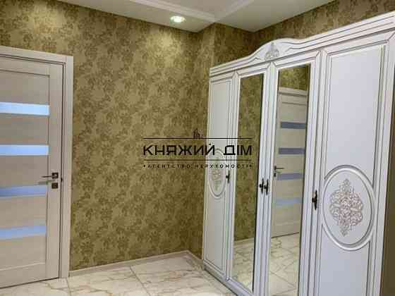 Оренда Квартира 3-кімнатна, 4/10 поверх на Глубочицкая ул. Киев