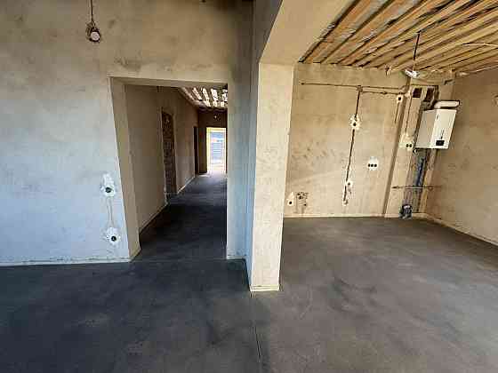 Продаж Будинок 3-кімнатний Rivne