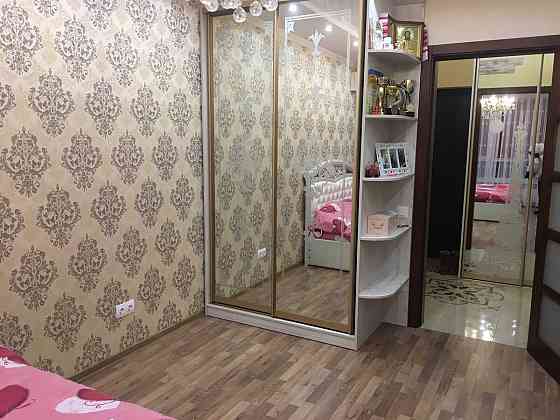 Оренда Квартира 1-кімнатна, 22/25 поверх на Бажана Николая просп., 1 а Київ