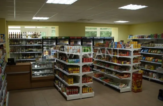 Продаж Приміщення в житловому будинку площа 85 кв.м 1-й поверх на Грушевського 63 Ужгород