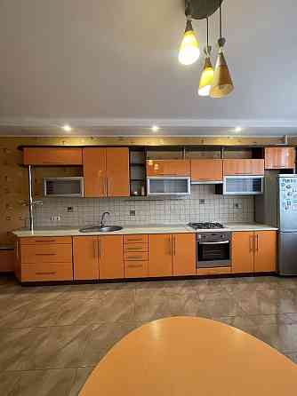 Продаж Квартира 2-кімнатна, 5/6 поверх на вул. Івасюка В. Івано-Франківськ