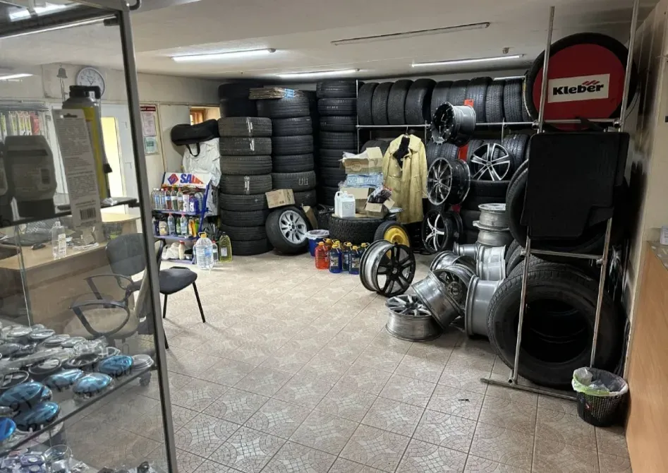 Продаж Магазин / салон / торгова точка площа 149 кв.м 1-й поверх на Артема 44 Дніпро - фото 3