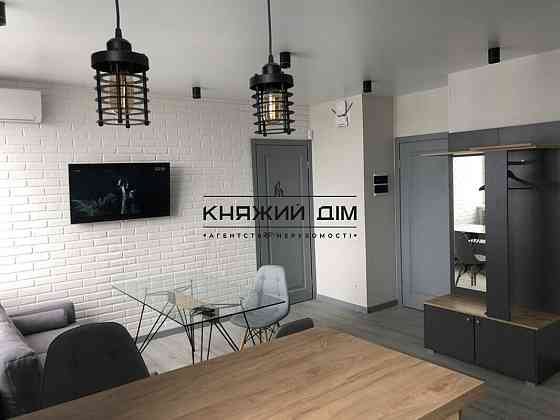 Оренда Квартира 2-кімнатна, 4/10 поверх на Малоземельная ул. Kiev