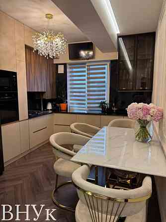 Продаж Квартира 3-кімнатна, 7/7 поверх на Бабяка, 13 Ужгород