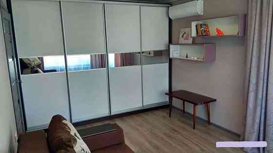 Оренда Квартира 2-кімнатна, 3/5 поверх на ул. Красноткацкая Киев