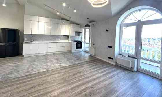 Красивейшая квартира в Зеленом Мысе ("Моцарт") Крижанівка (Комінтернівський район)