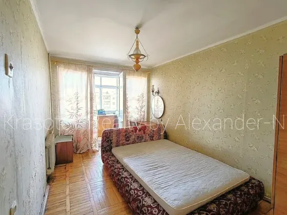Продаж 3к Квартира 64 кв.м Батанический переулок, 2 Одеса