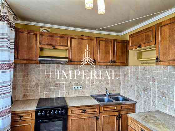 Продаж Квартира 3-кімнатна, 7/9 поверх на вул. Володимира Івасюка Київ