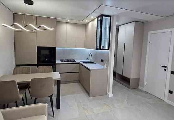 Продаж 2к квартири 54 кв. м на вул. Смакули Ternopil'