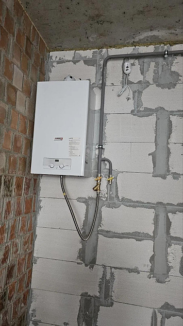 Продаж Квартира 2-кімнатна, 2/8 поверх на Героїв майдану, 13  - фото 4