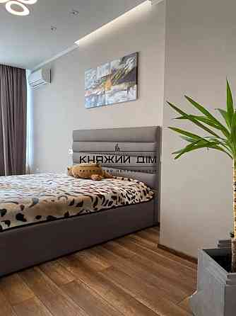 Продаж 1-кімнатної в ЖК Лазурний Блюз.м.Лівобережна Київ