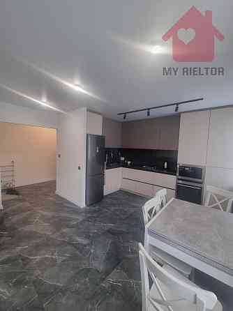 Оренда Квартира 2-кімнатна, 1/5 поверх на Легоцького Ужгород