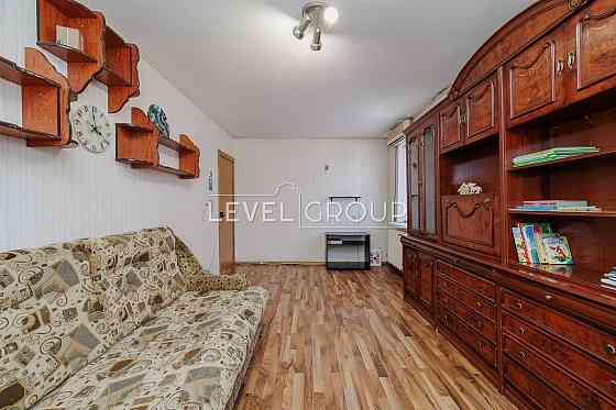 Оренда Квартира 2-кімнатна, 9/9 поверх на бул. Перова, 12/92 Київ