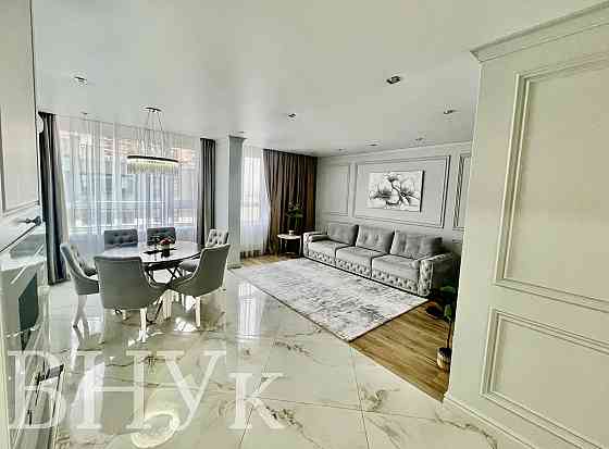 Продаж Квартира 3-кімнатна, 9/10 поверх на вул. Топольна L'viv