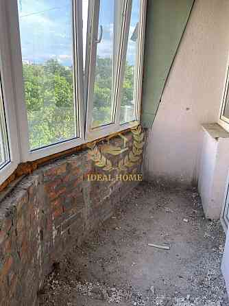 Продаж Квартира 4-кімнатна на Жабаева Жамбила ул., 22 Киев