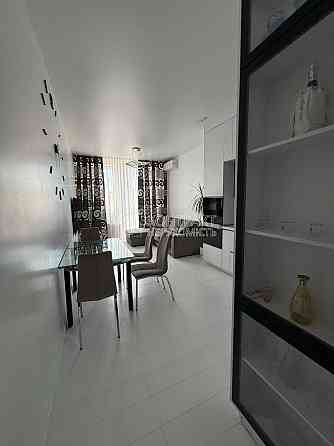 Продаж Квартира 2-кімнатна, 17/17 поверх на вул. Клочківська Kharkiv