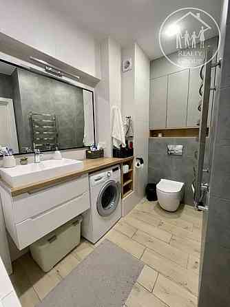 Оренда Квартира 1-кімнатна, 15/17 поверх на Володимира Великого вул., 10 Львів