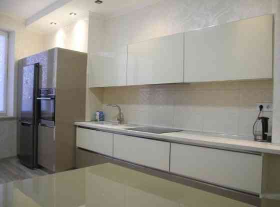 Продаж Квартира 1-кімнатна, 6/18 поверх на Шевченко проспект Одесса