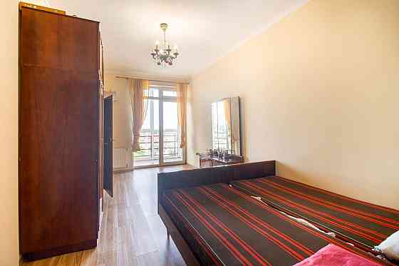 Оренда Квартира 2-кімнатна, 10/10 поверх на вул. У Кравченко Львов