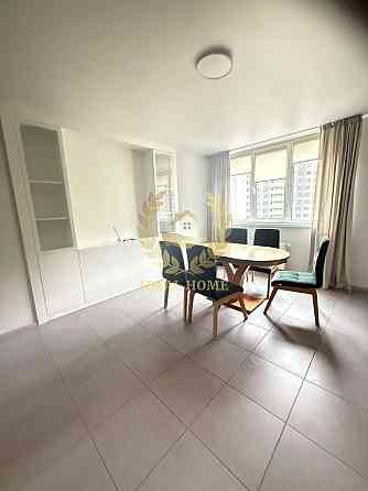 Оренда Квартира 3-кімнатна, 11/21 поверх Киев