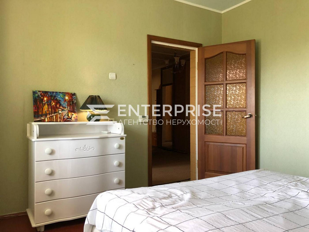 Продаж Квартира 3-кімнатна, 3/9 поверх на вул. Набережна Переяславське - фото 3