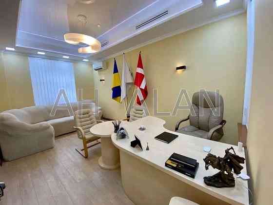 Оренда офісне приміщення на Мазепи Івана вул., 3Б приміщень - 3, поверх - 1/7 Київ